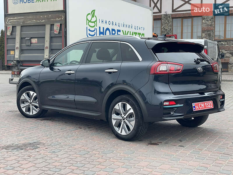 Позашляховик / Кросовер Kia Niro 2019 в Львові