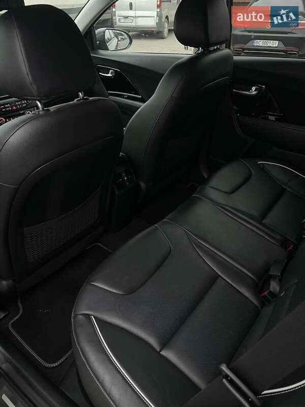 Внедорожник / Кроссовер Kia Niro 2019 в Львове