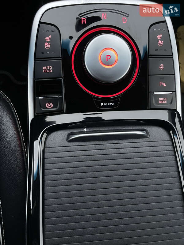 Внедорожник / Кроссовер Kia Niro 2019 в Львове