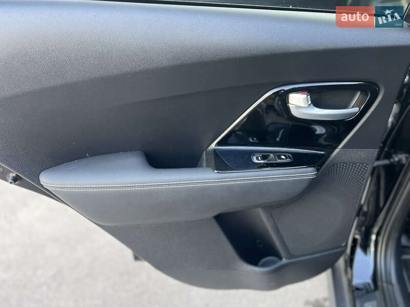 Позашляховик / Кросовер Kia Niro 2020 в Рівному фото 40 Позашляховик / Кросовер Kia Niro 2020 в Рівному