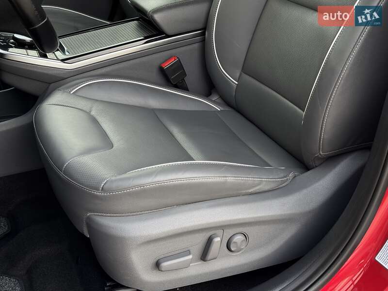 Внедорожник / Кроссовер Kia Niro 2019 в Тернополе