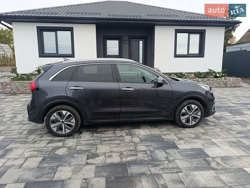 Внедорожник / Кроссовер Kia Niro 2020 в Богодухове фото 7 Внедорожник / Кроссовер Kia Niro 2020 в Богодухове