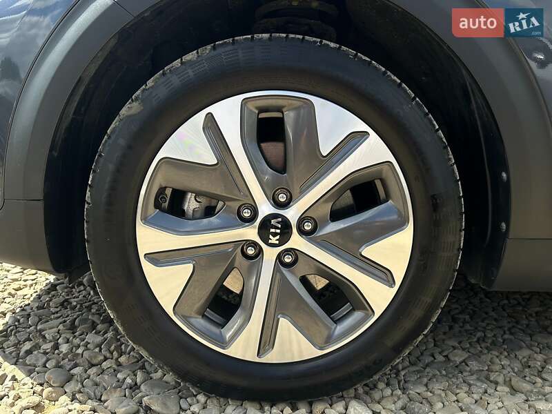 Внедорожник / Кроссовер Kia Niro 2020 в Львове фото 7 Внедорожник / Кроссовер Kia Niro 2020 в Львове