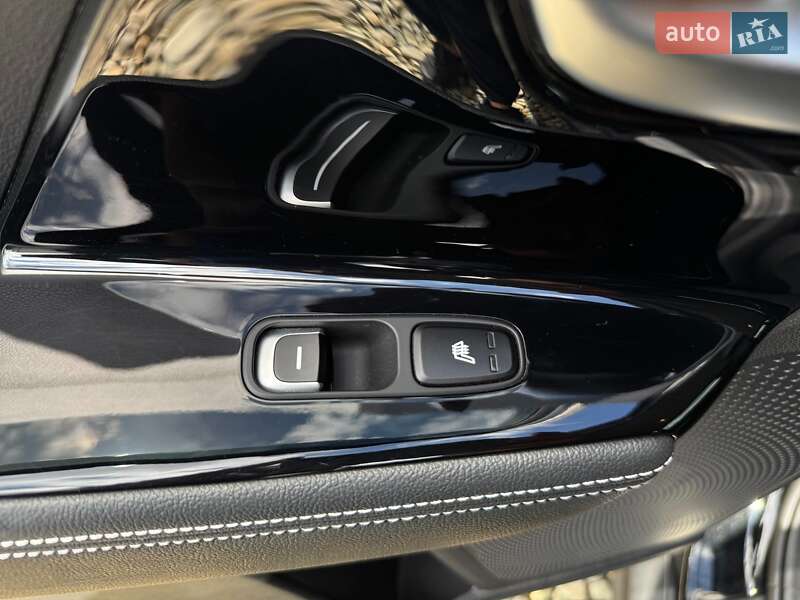 Внедорожник / Кроссовер Kia Niro 2020 в Львове