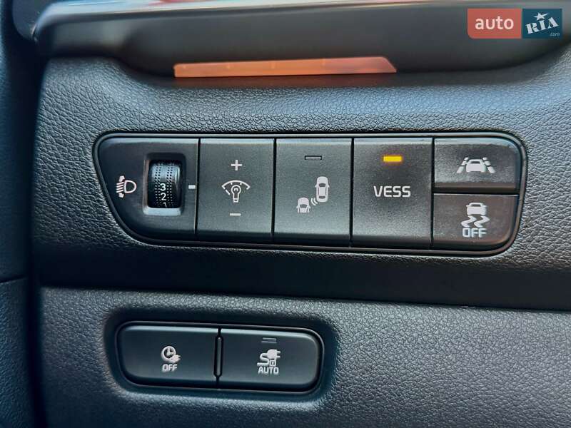 Внедорожник / Кроссовер Kia Niro 2020 в Львове