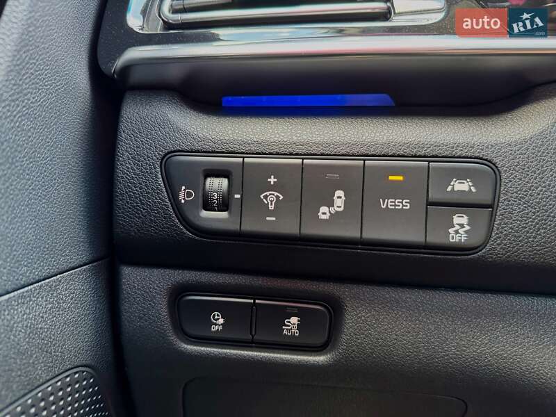 Внедорожник / Кроссовер Kia Niro 2020 в Львове