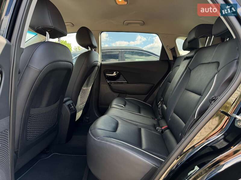 Внедорожник / Кроссовер Kia Niro 2020 в Львове