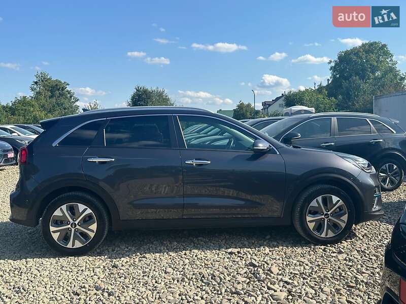 Внедорожник / Кроссовер Kia Niro 2020 в Львове
