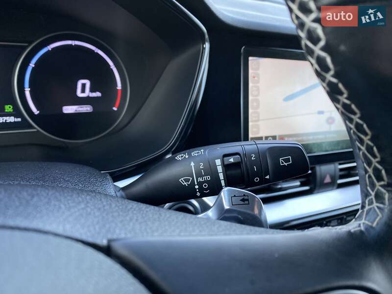 Внедорожник / Кроссовер Kia Niro 2020 в Львове