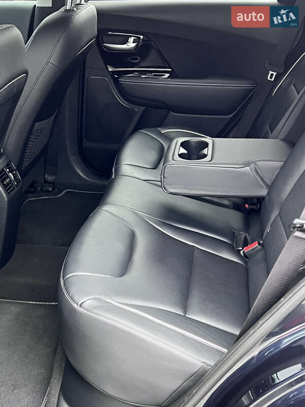 Позашляховик / Кросовер Kia Niro 2020 в Тернополі