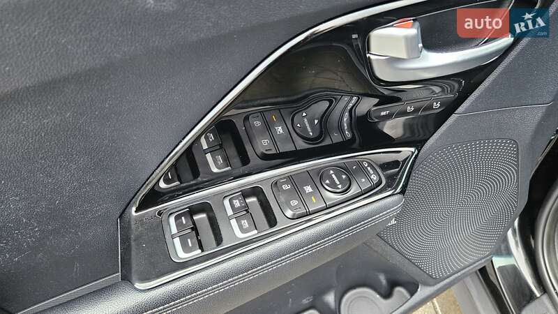 Внедорожник / Кроссовер Kia Niro 2020 в Радомышле фото 13 Внедорожник / Кроссовер Kia Niro 2020 в Радомышле