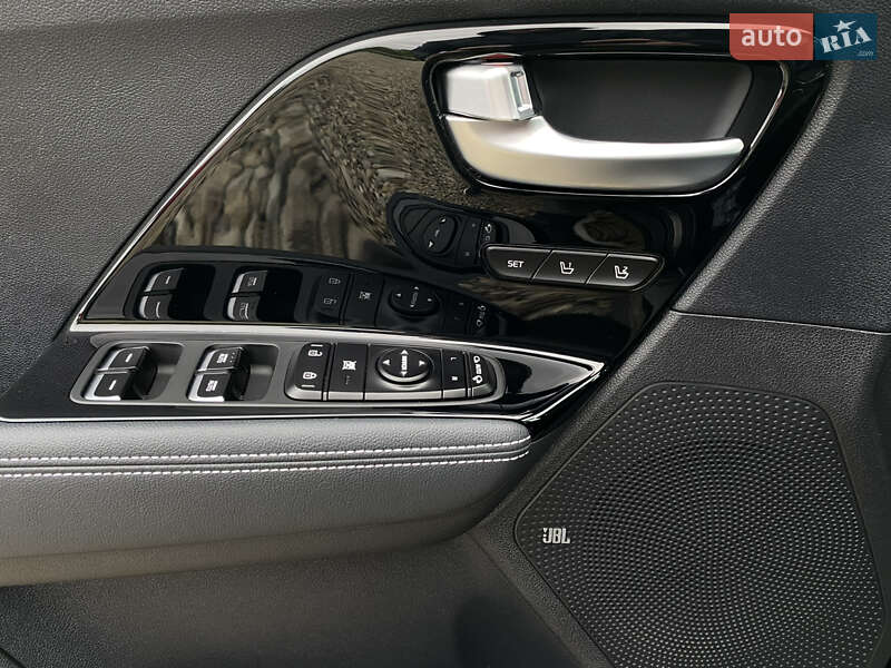 Внедорожник / Кроссовер Kia Niro 2020 в Львове