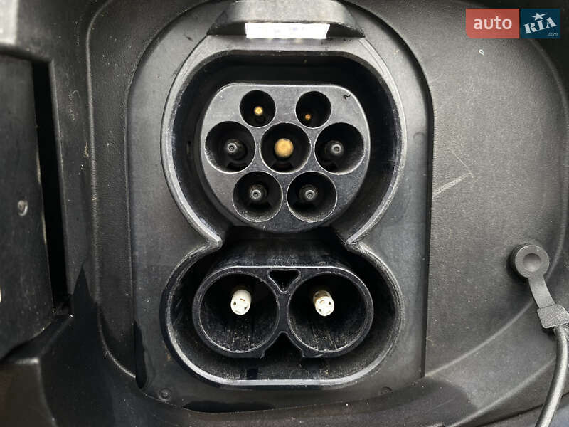 Внедорожник / Кроссовер Kia Niro 2020 в Львове