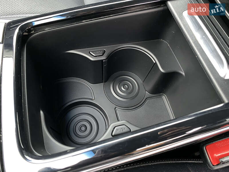 Внедорожник / Кроссовер Kia Niro 2020 в Львове