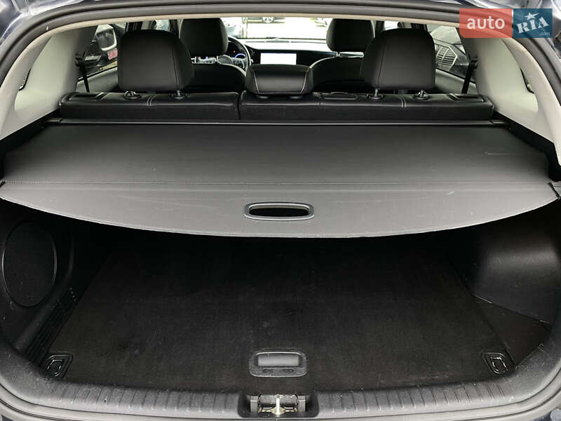 Внедорожник / Кроссовер Kia Niro 2020 в Львове