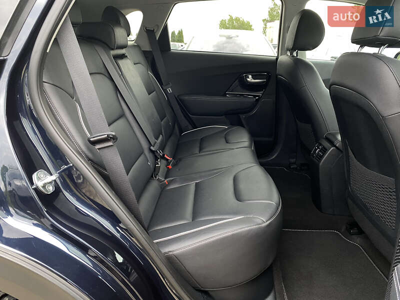 Внедорожник / Кроссовер Kia Niro 2020 в Львове