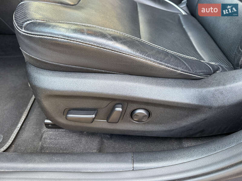 Внедорожник / Кроссовер Kia Niro 2020 в Львове