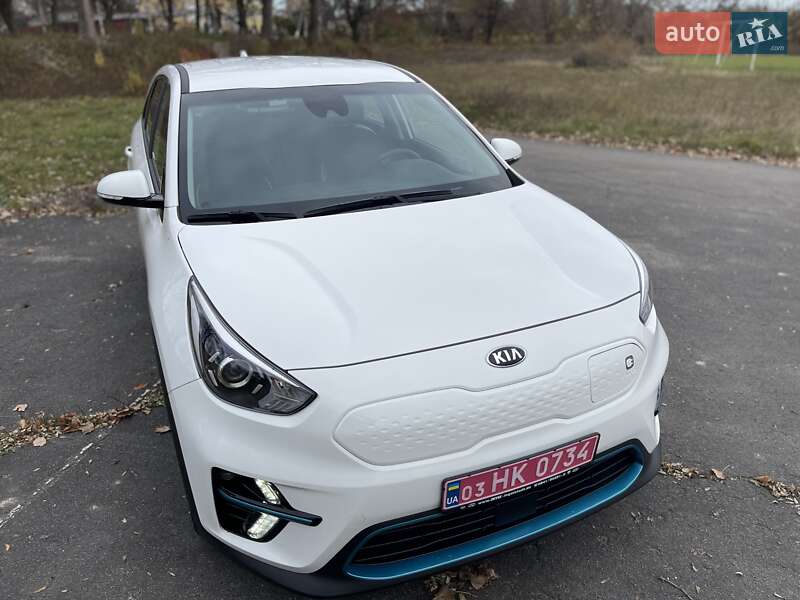Внедорожник / Кроссовер Kia Niro 2021 в Хмельницком