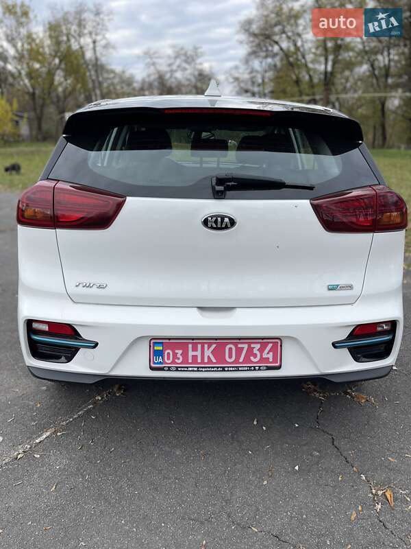 Внедорожник / Кроссовер Kia Niro 2021 в Хмельницком