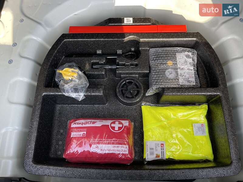 Внедорожник / Кроссовер Kia Niro 2021 в Хмельницком