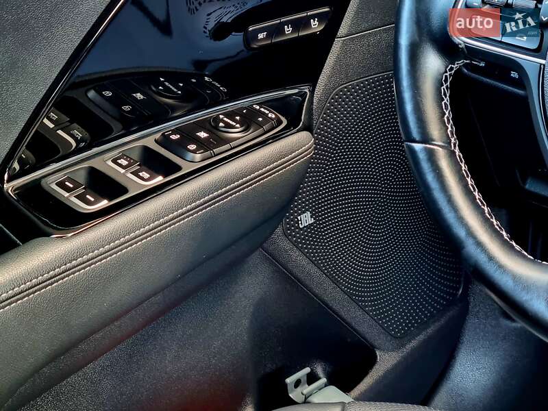 Позашляховик / Кросовер Kia Niro 2019 в Дрогобичі фото 74 Позашляховик / Кросовер Kia Niro 2019 в Дрогобичі