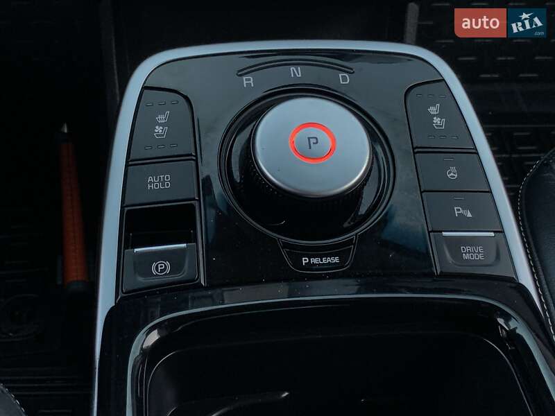 Внедорожник / Кроссовер Kia Niro 2020 в Бердичеве