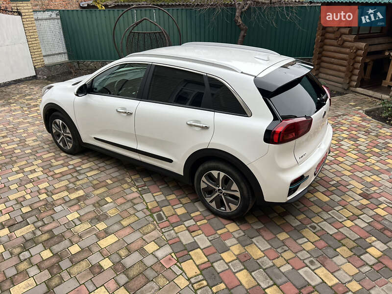 Внедорожник / Кроссовер Kia Niro 2020 в Полтаве