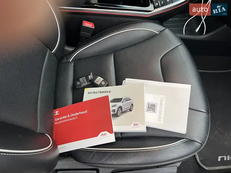 Внедорожник / Кроссовер Kia Niro 2020 в Полтаве документ