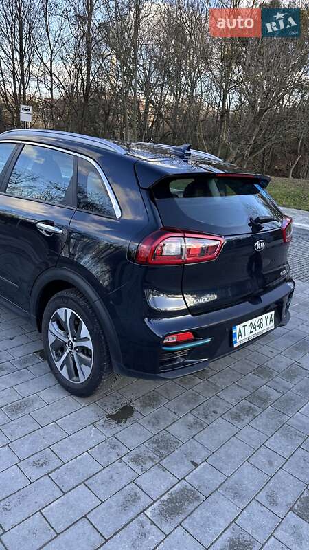 Внедорожник / Кроссовер Kia Niro 2019 в Львове фото 7 Внедорожник / Кроссовер Kia Niro 2019 в Львове