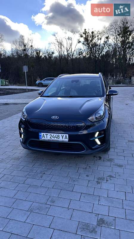 Внедорожник / Кроссовер Kia Niro 2019 в Львове фото 15 Внедорожник / Кроссовер Kia Niro 2019 в Львове