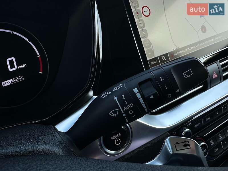 Внедорожник / Кроссовер Kia Niro 2021 в Львове