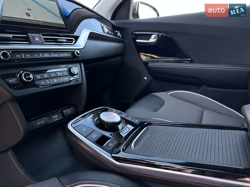 Внедорожник / Кроссовер Kia Niro 2021 в Львове