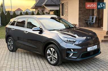 Внедорожник / Кроссовер Kia Niro 2020 в Черновцах