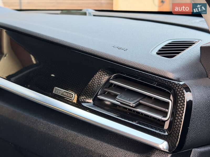 Внедорожник / Кроссовер Kia Niro 2020 в Черновцах