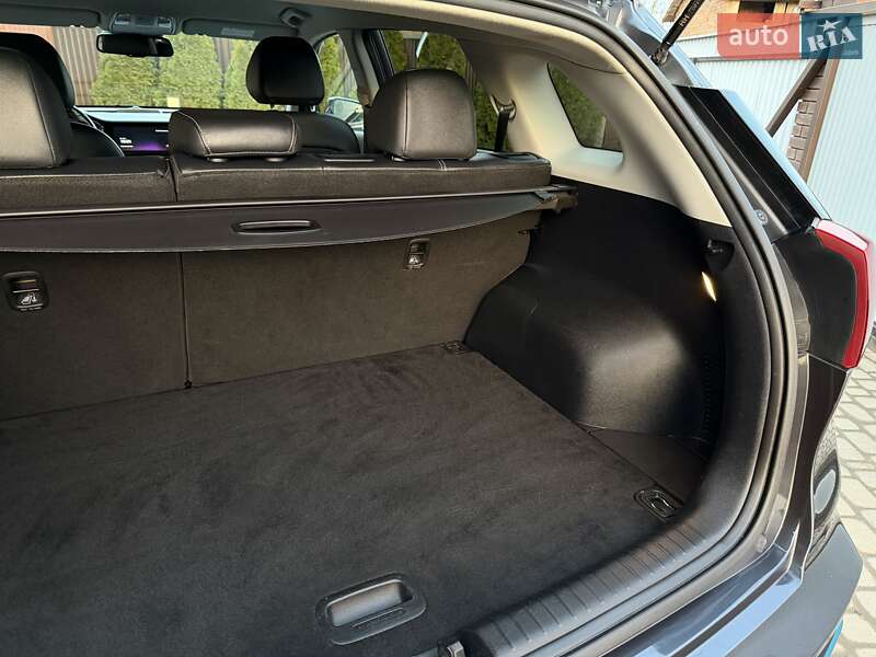 Внедорожник / Кроссовер Kia Niro 2020 в Черновцах