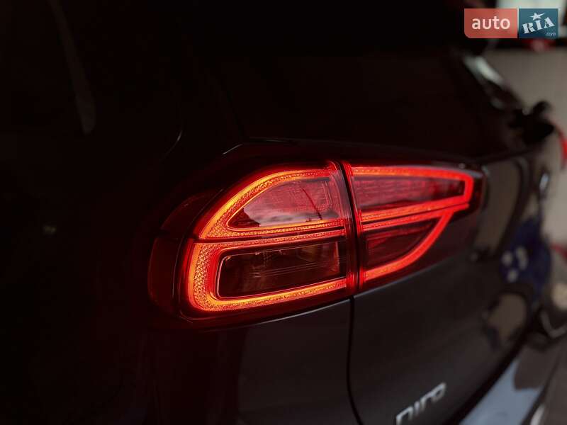 Внедорожник / Кроссовер Kia Niro 2020 в Черновцах