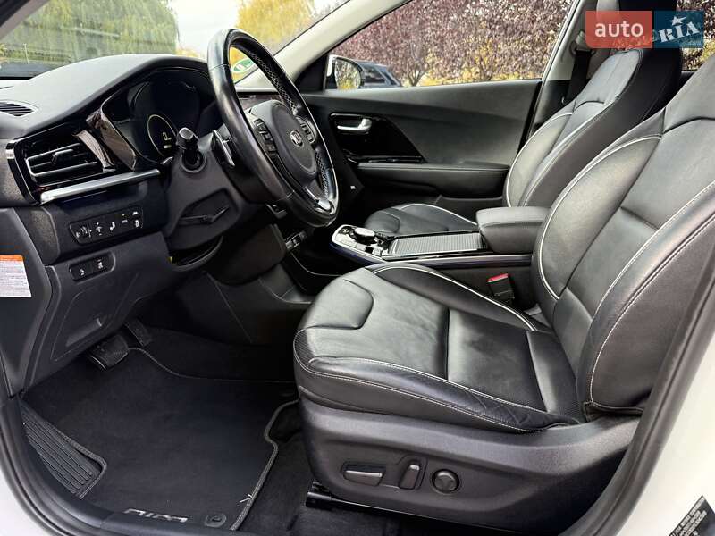 Внедорожник / Кроссовер Kia Niro 2020 в Ровно