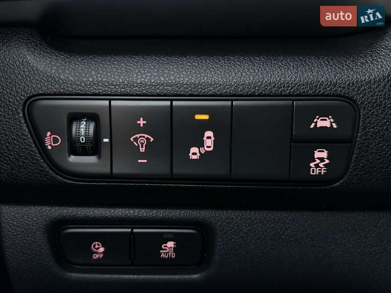 Внедорожник / Кроссовер Kia Niro 2022 в Львове