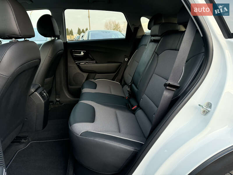 Внедорожник / Кроссовер Kia Niro 2022 в Львове