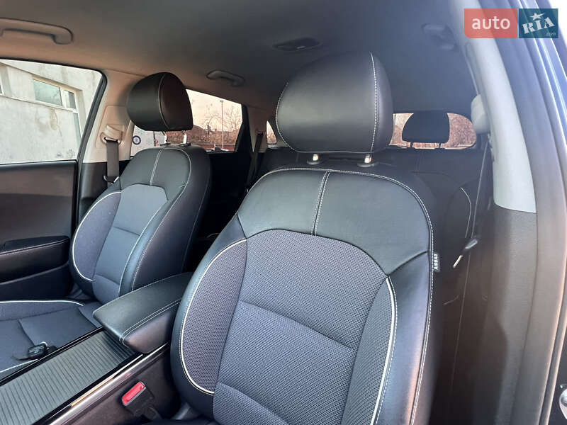 Внедорожник / Кроссовер Kia Niro 2020 в Дрогобыче фото 34 Внедорожник / Кроссовер Kia Niro 2020 в Дрогобыче