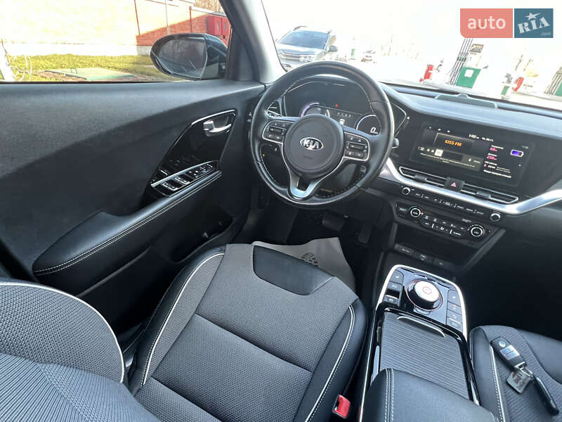 Внедорожник / Кроссовер Kia Niro 2020 в Дрогобыче фото 48 Внедорожник / Кроссовер Kia Niro 2020 в Дрогобыче