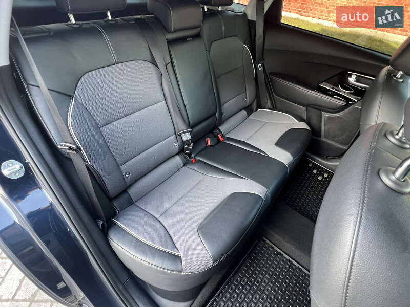 Внедорожник / Кроссовер Kia Niro 2020 в Дрогобыче фото 50 Внедорожник / Кроссовер Kia Niro 2020 в Дрогобыче