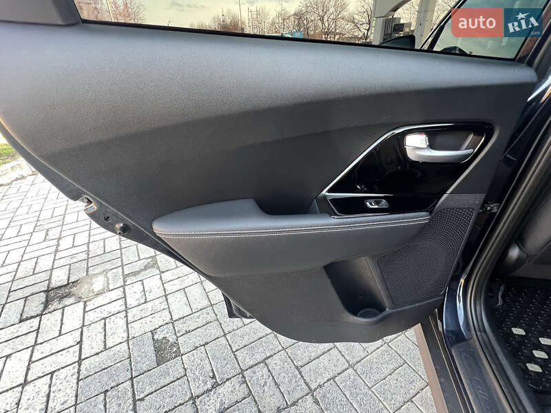 Внедорожник / Кроссовер Kia Niro 2020 в Дрогобыче фото 45 Внедорожник / Кроссовер Kia Niro 2020 в Дрогобыче