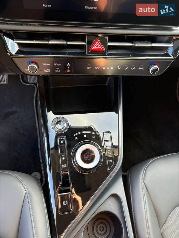 Внедорожник / Кроссовер Kia Niro 2023 в Ровно