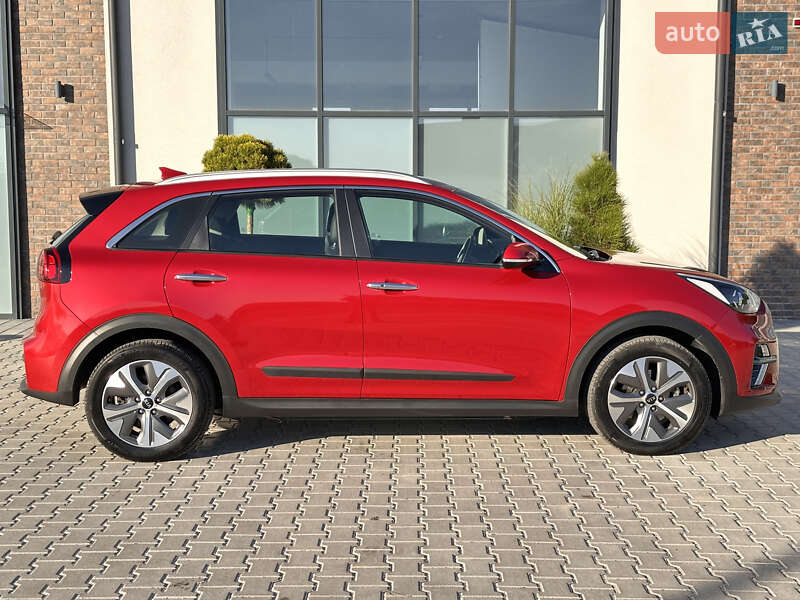 Внедорожник / Кроссовер Kia Niro 2020 в Тернополе