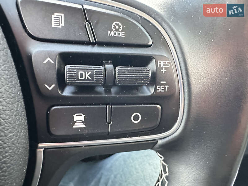 Внедорожник / Кроссовер Kia Niro 2020 в Тернополе