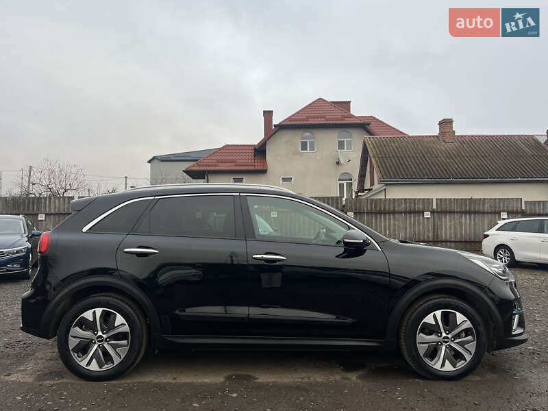 Внедорожник / Кроссовер Kia Niro 2022 в Луцке