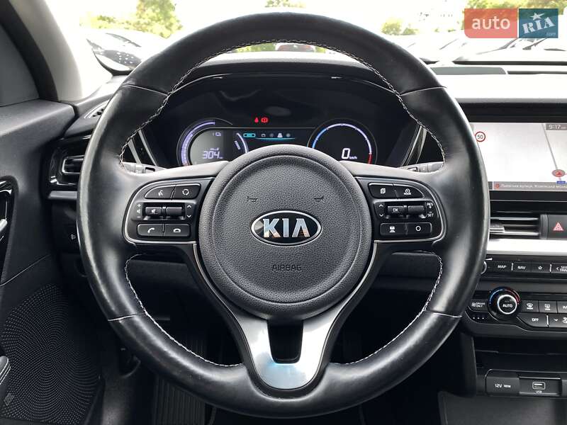 Позашляховик / Кросовер Kia Niro 2020 в Львові