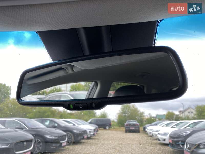 Позашляховик / Кросовер Kia Niro 2020 в Львові