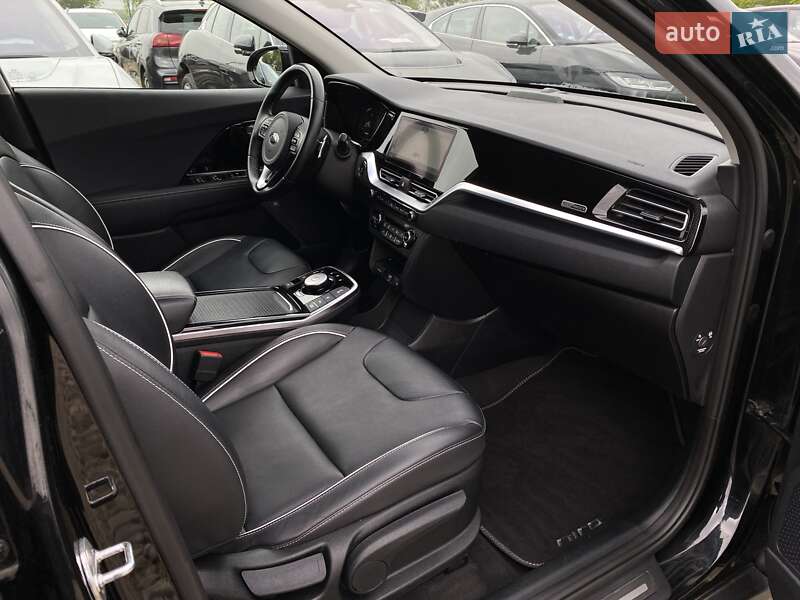 Внедорожник / Кроссовер Kia Niro 2020 в Львове